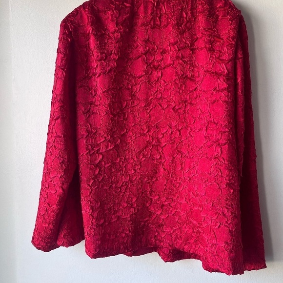 Women’s Vintage R & M Richard bright Y2K red crinkle blazer front open 22W. - Picture 11 of 12